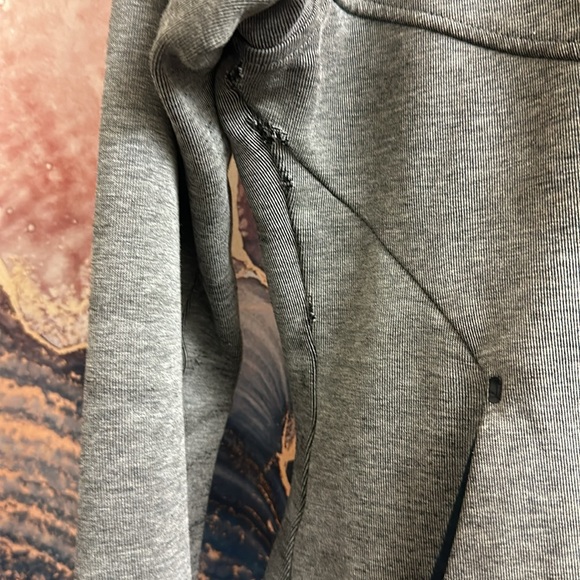 Gray Nike tech hoodie - Picture 7 of 15